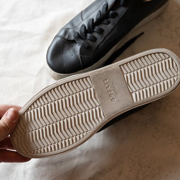 Greats Royale Women's Size 8.5 Black Sneakers Pre0owned Shoes - Picture 3 of 4